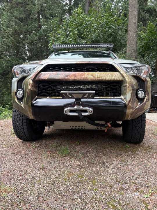 2017 Toyota 4Runner 5th Gen - Image 3 of 10