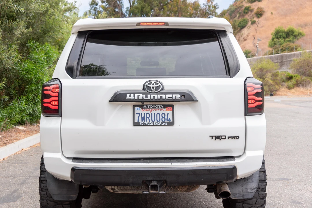 2017 Toyota 4Runner 5th Gen - Image 7 of 31