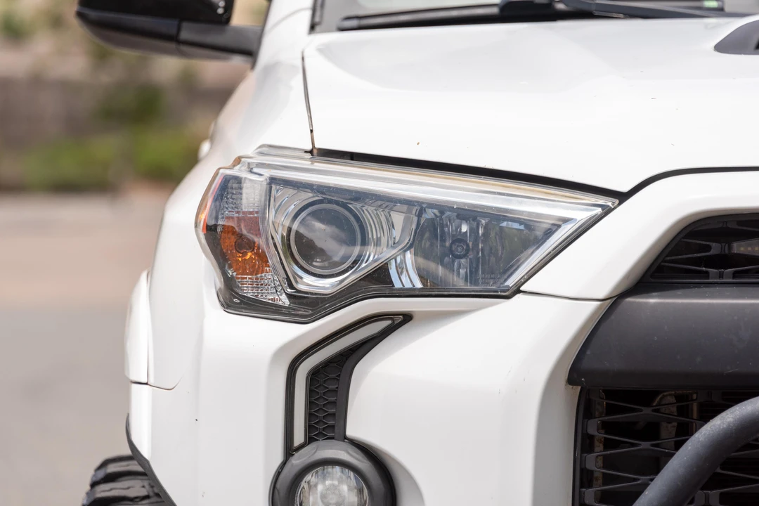 2017 Toyota 4Runner 5th Gen - Image 12 of 31