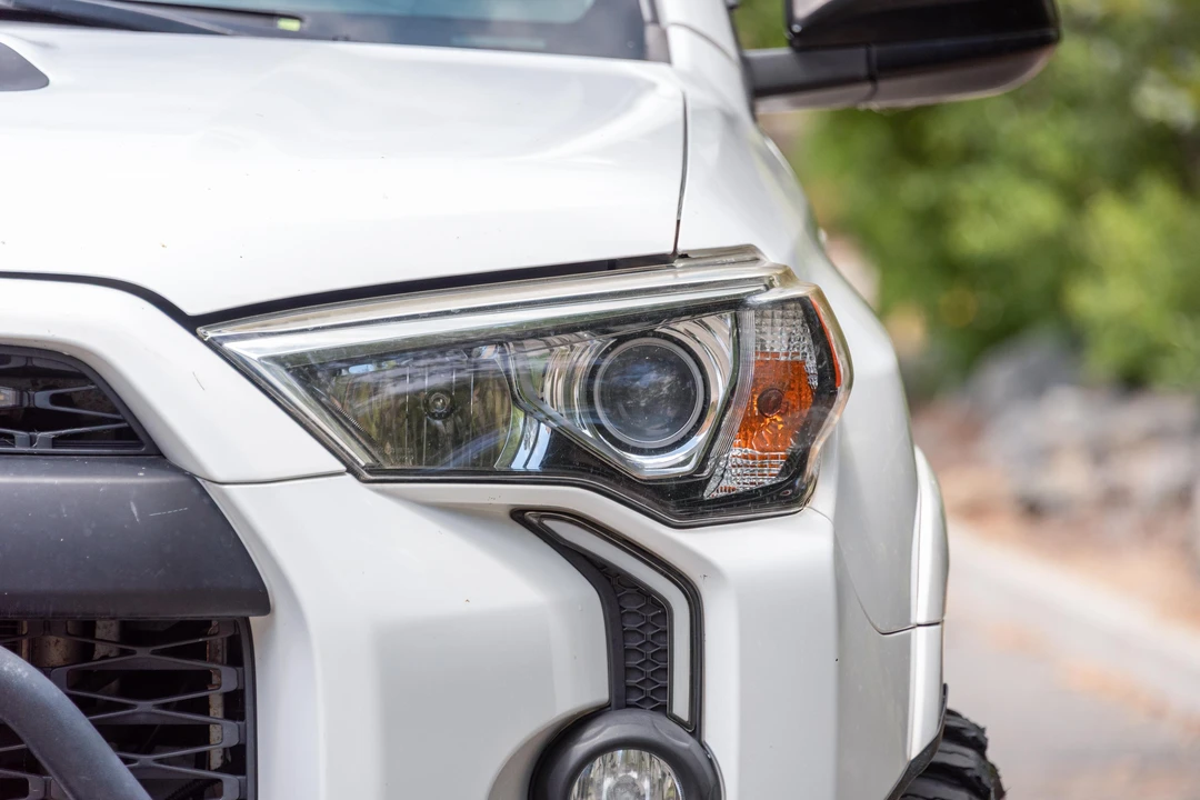 2017 Toyota 4Runner 5th Gen - Image 16 of 31