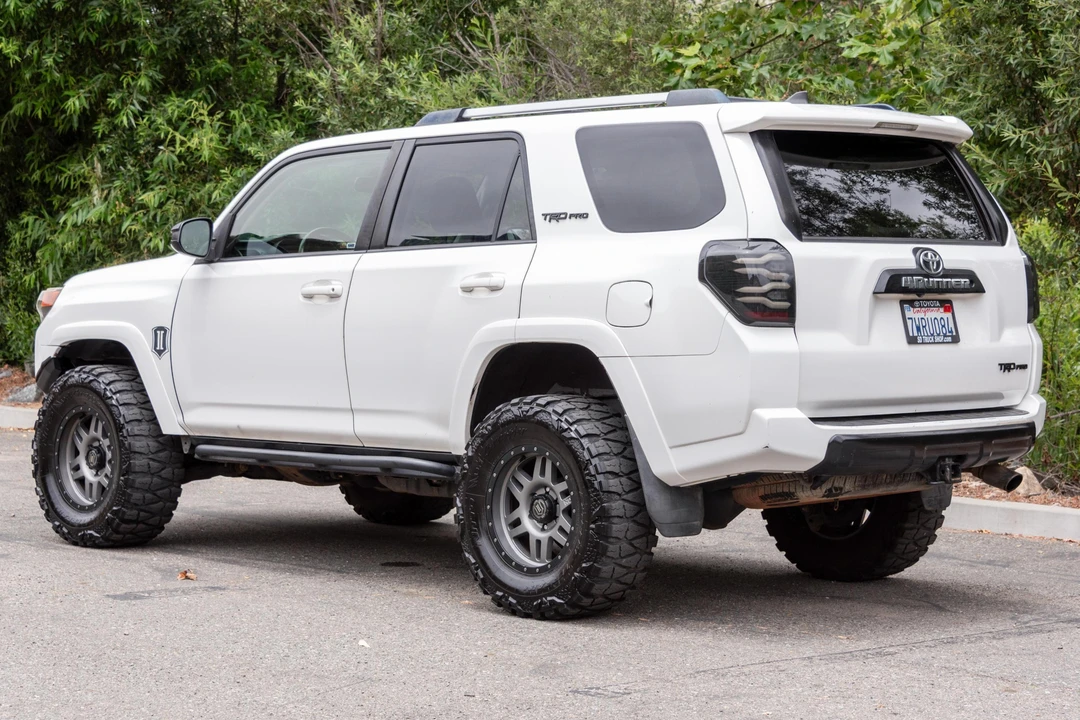 2017 Toyota 4Runner 5th Gen - Image 4 of 31