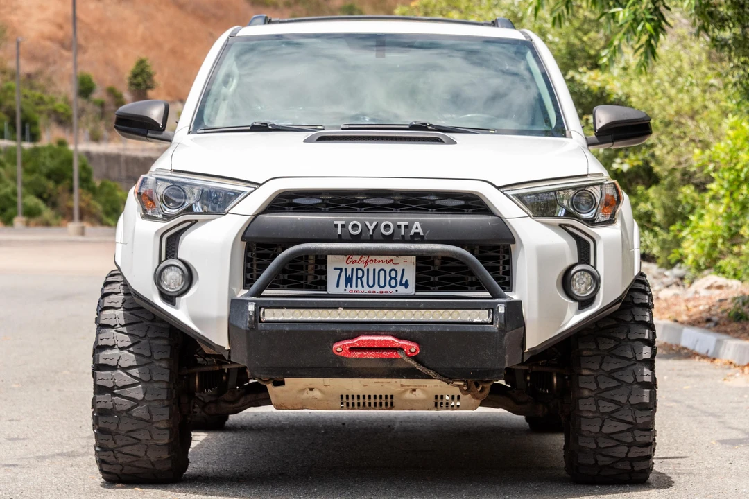 2017 Toyota 4Runner 5th Gen - Image 2 of 31