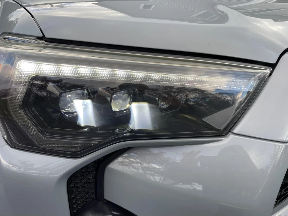 2017 Toyota 4Runner 5th Gen - Image 14 of 31