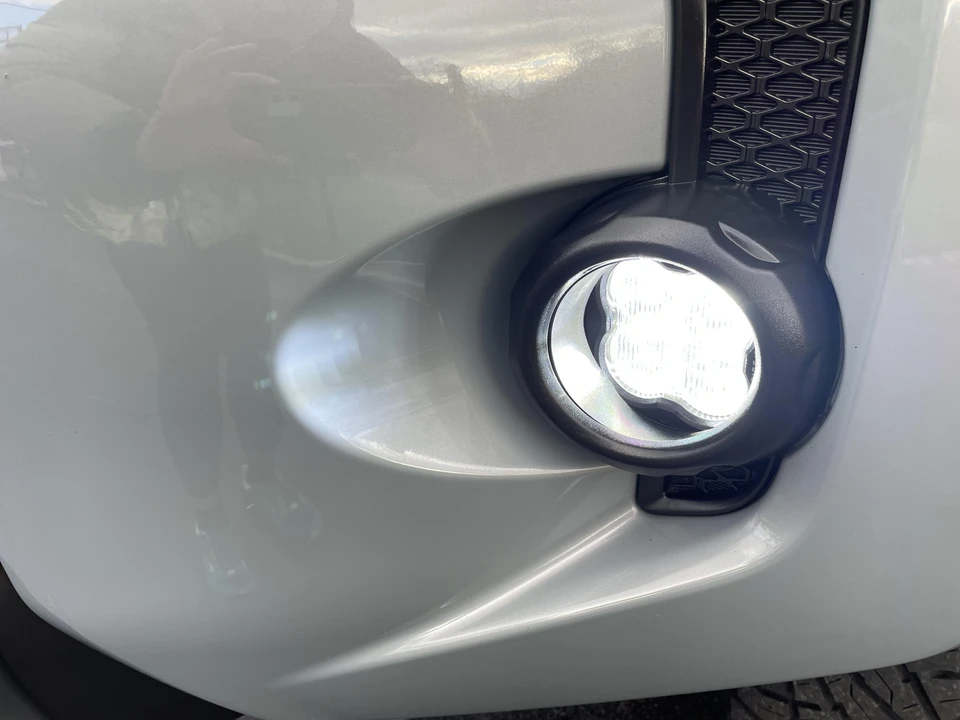 2017 Toyota 4Runner 5th Gen - Image 20 of 31