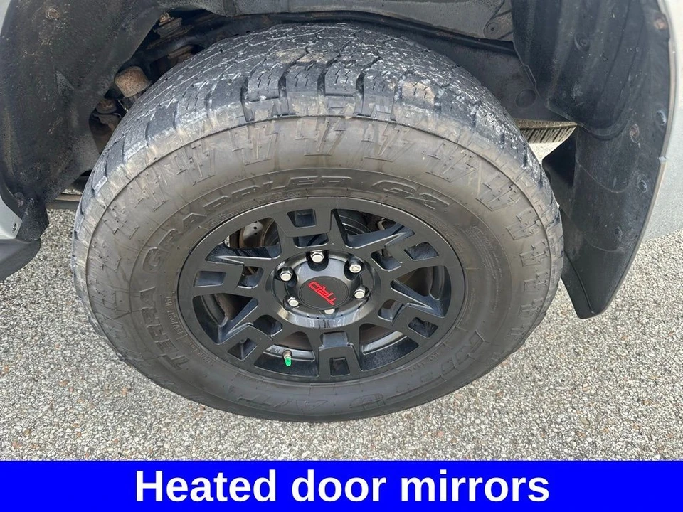 2017 Toyota 4Runner 5th Gen - Image 8 of 12