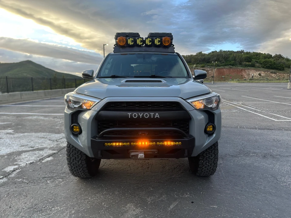 2017 Toyota 4Runner 5th Gen - Image 6 of 31