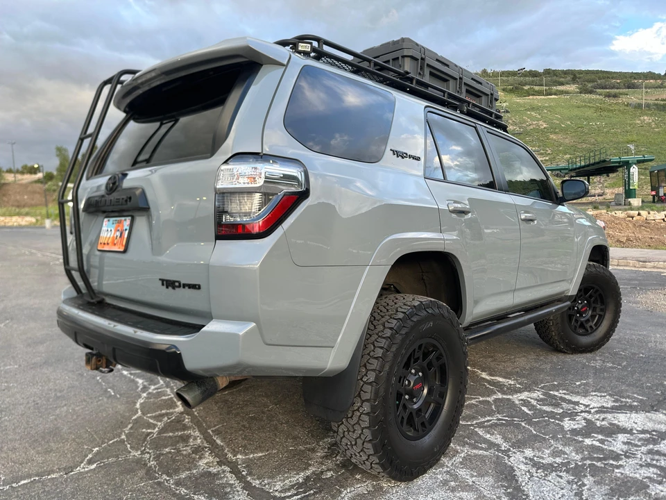 2017 Toyota 4Runner 5th Gen - Image 20 of 31
