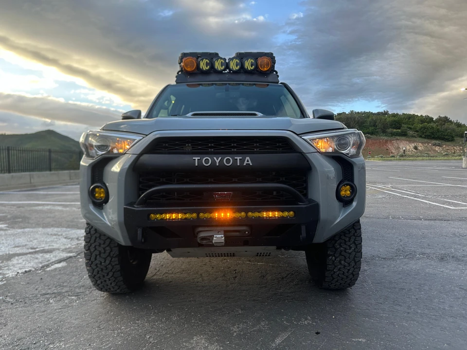 2017 Toyota 4Runner 5th Gen - Image 7 of 31
