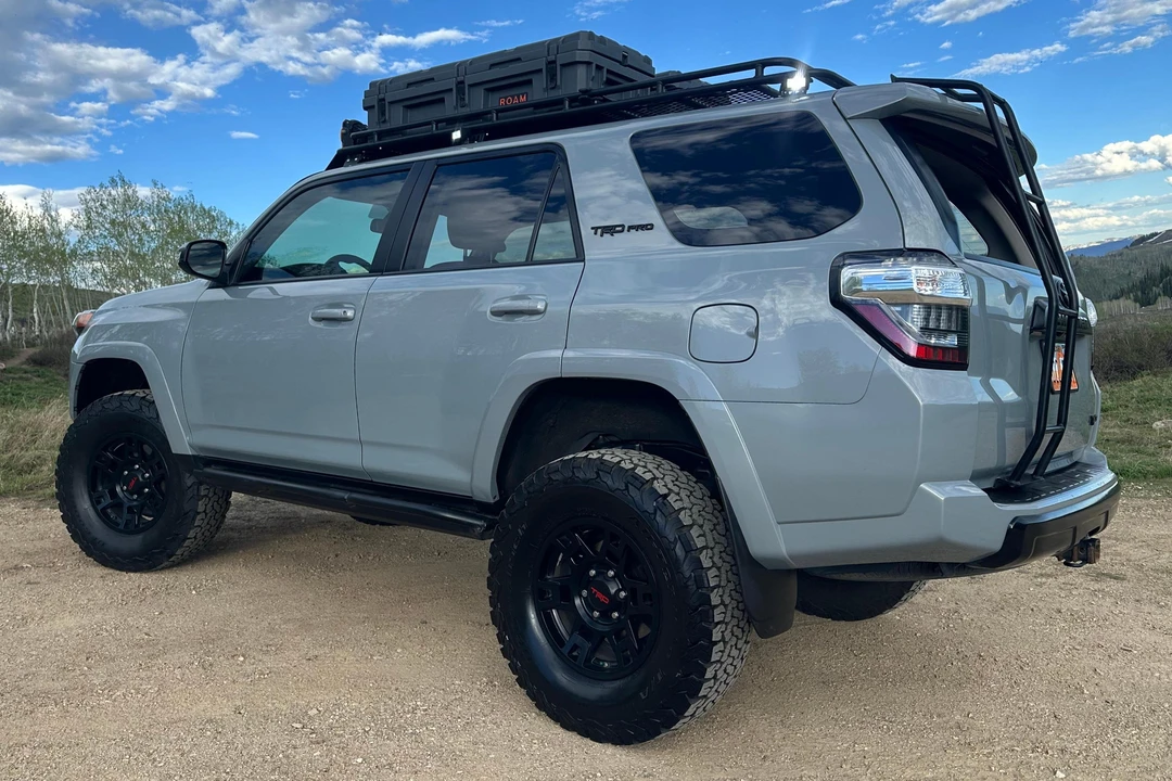 2017 Toyota 4Runner 5th Gen - Image 4 of 31