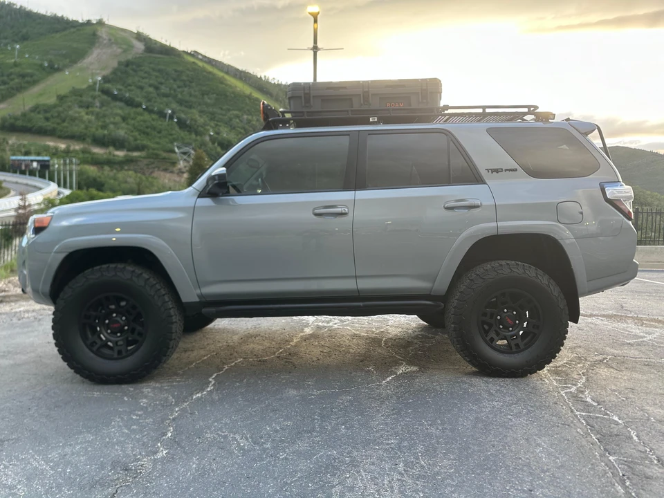 2017 Toyota 4Runner 5th Gen - Image 12 of 31