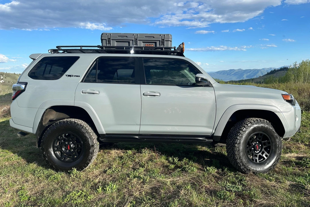 2017 Toyota 4Runner 5th Gen - Image 3 of 31