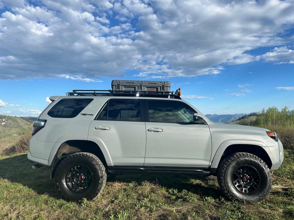 2017 Toyota 4Runner 5th Gen - Image 24 of 31