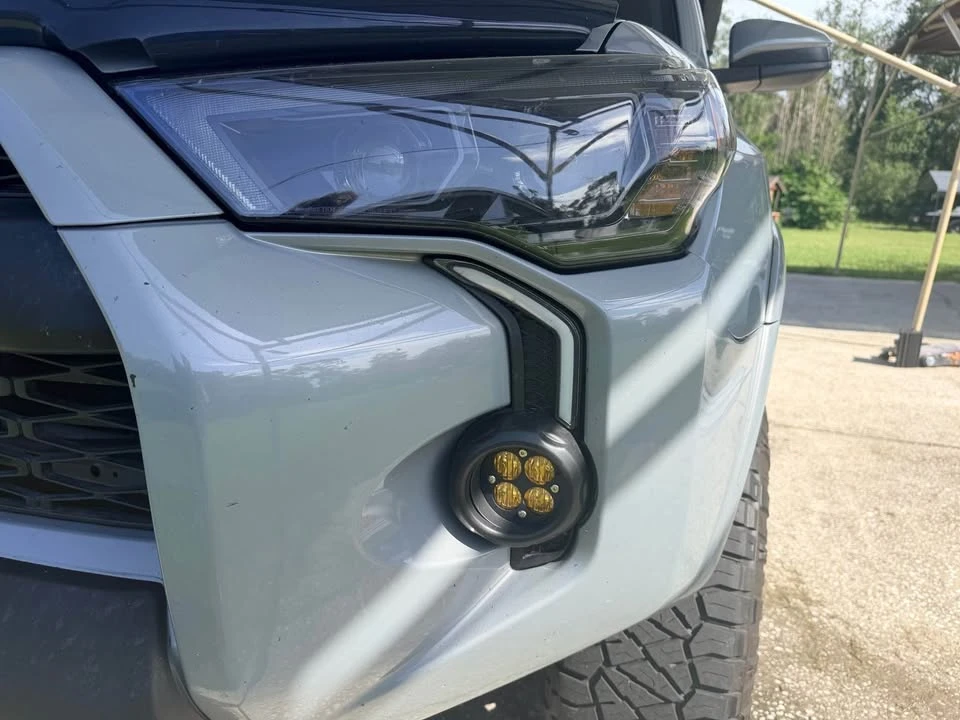 2017 Toyota 4Runner 5th Gen - Image 4 of 11