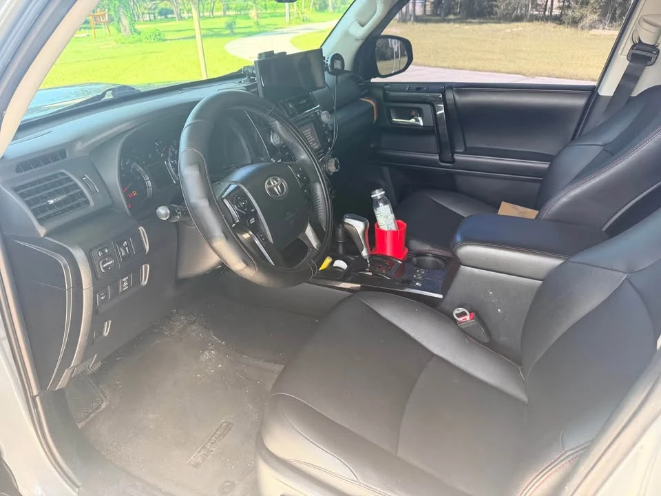 2017 Toyota 4Runner 5th Gen - Image 7 of 11