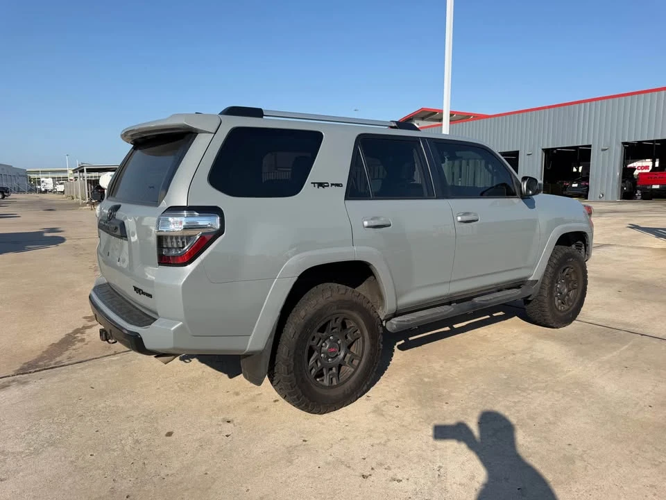 2017 Toyota 4Runner 5th Gen - Image 5 of 20