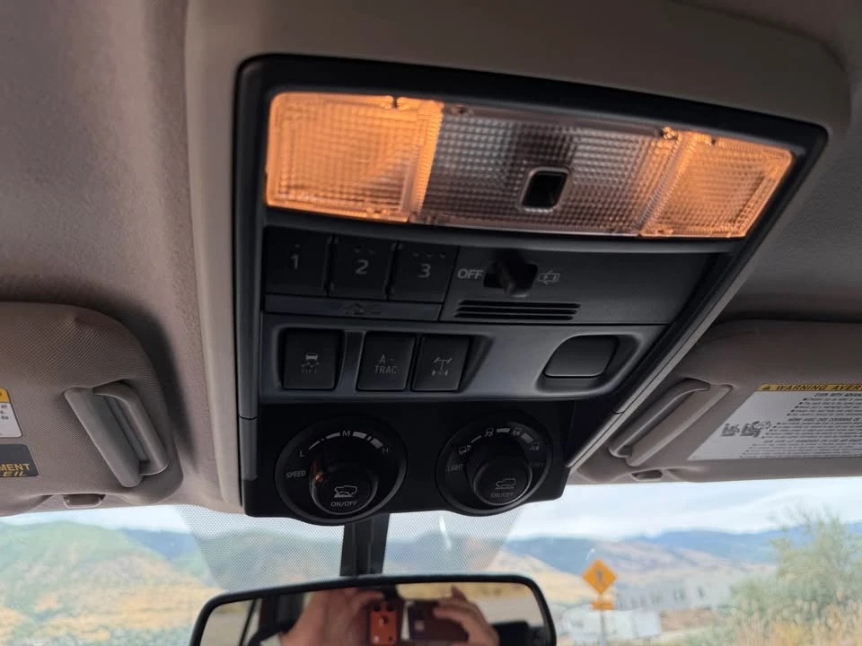 2017 Toyota 4Runner 5th Gen - Image 14 of 20