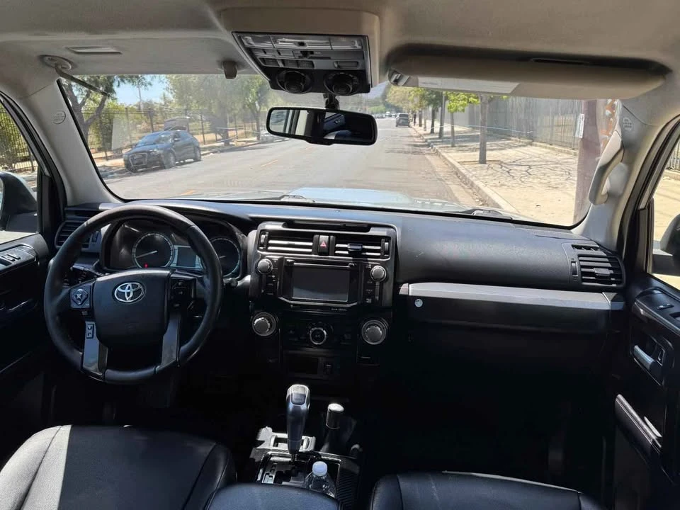 2017 Toyota 4Runner 5th Gen - Image 14 of 16
