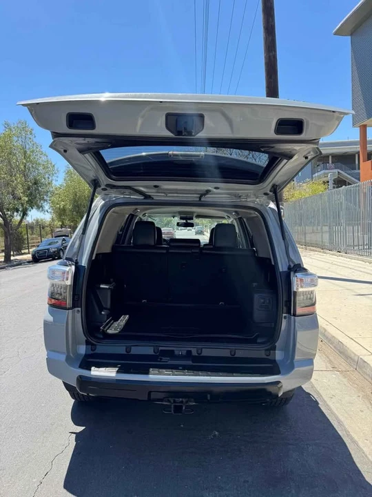 2017 Toyota 4Runner 5th Gen - Image 5 of 16