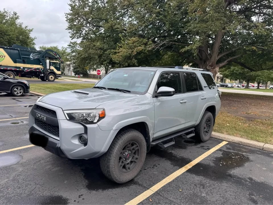 2017 Toyota 4Runner 5th Gen - Image 3 of 8