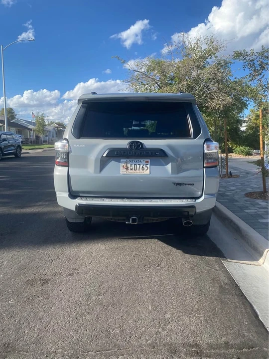 2017 Toyota 4Runner 5th Gen - Image 4 of 12