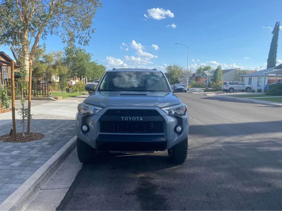 2017 Toyota 4Runner 5th Gen - Image 2 of 12