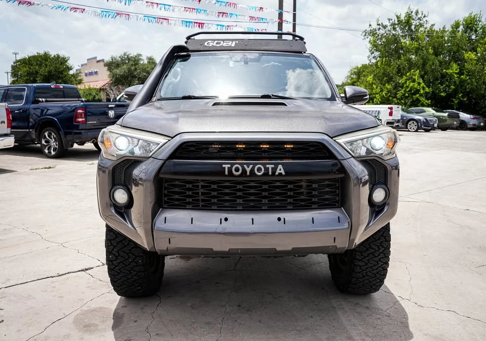 2017 Toyota 4Runner 5th Gen - Image 4 of 16