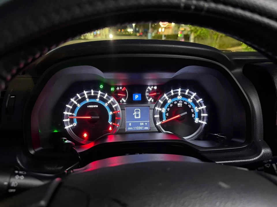 2017 Toyota 4Runner 5th Gen - Image 9 of 10