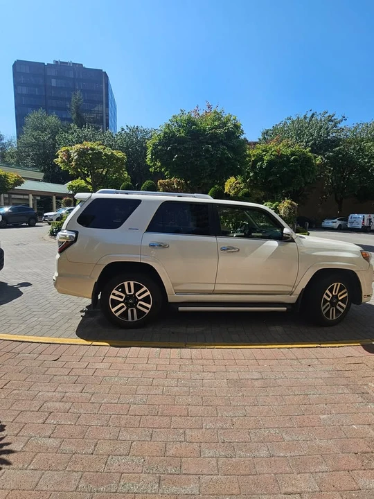 2017 Toyota 4Runner 5th Gen - Image 5 of 7