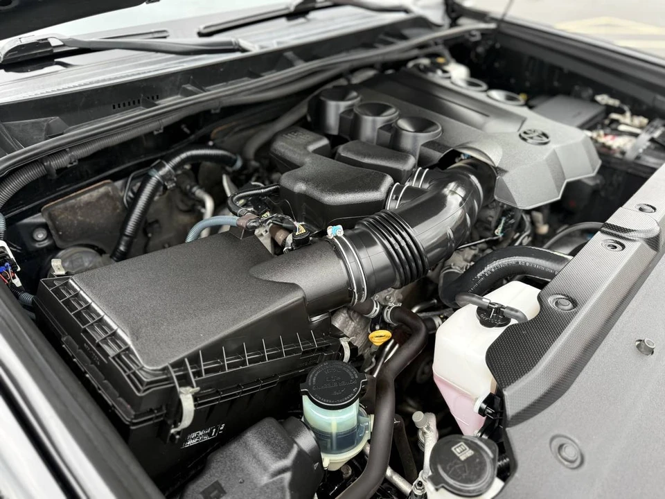 2017 Toyota 4Runner 5th Gen - Image 9 of 24