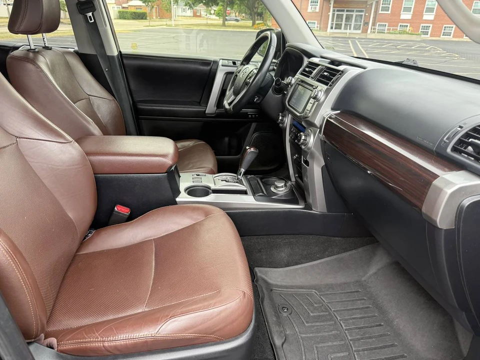 2017 Toyota 4Runner 5th Gen - Image 16 of 24