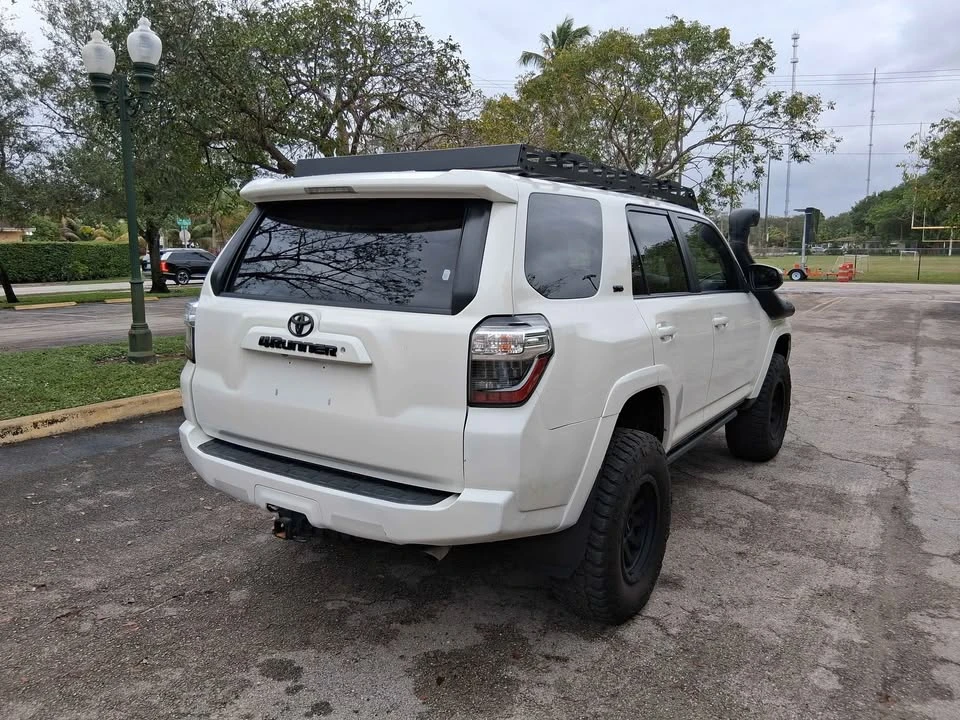 2017 Toyota 4Runner 5th Gen - Image 4 of 15
