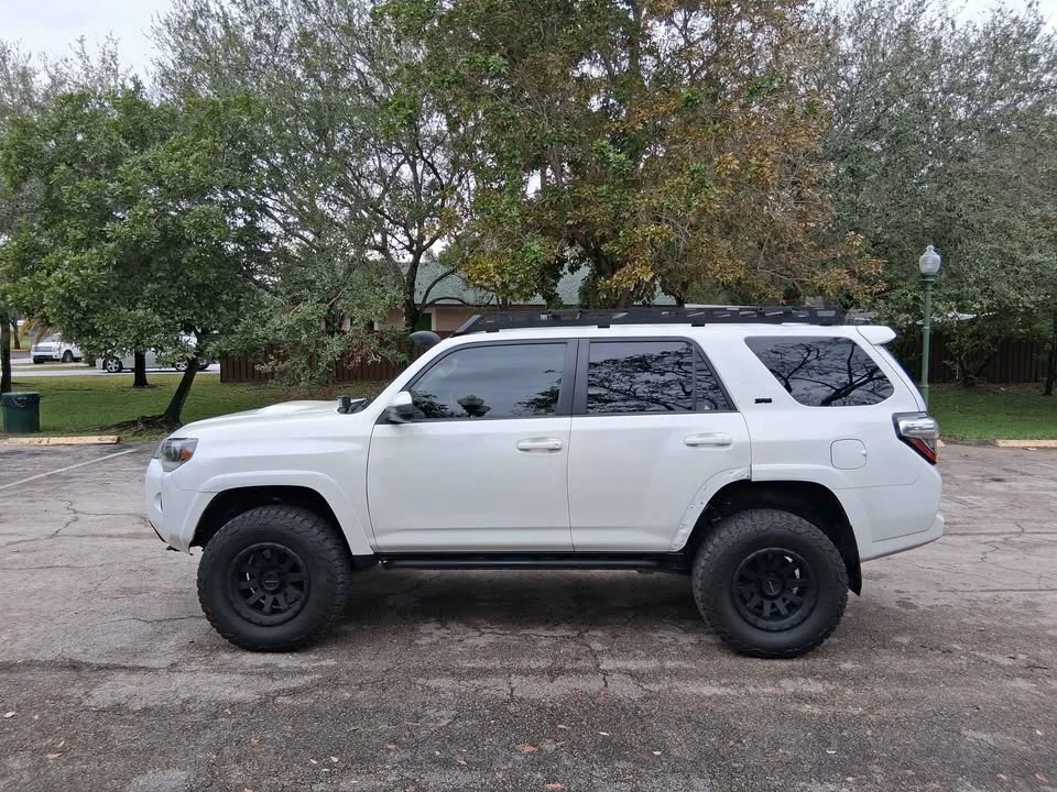 2017 Toyota 4Runner 5th Gen - Image 3 of 15