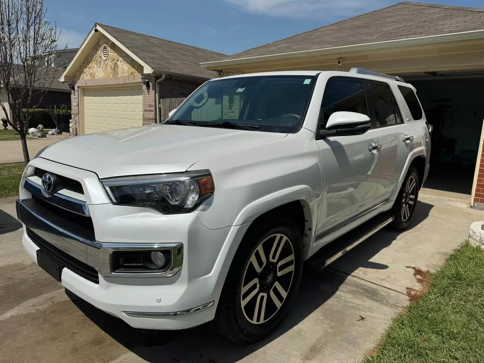 2017 Toyota 4Runner 5th Gen - Image 8 of 12