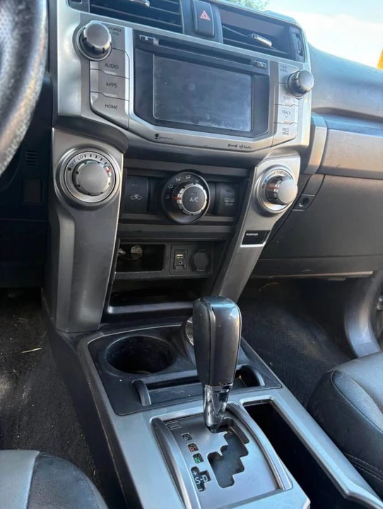2017 Toyota 4Runner 5th Gen - Image 6 of 11