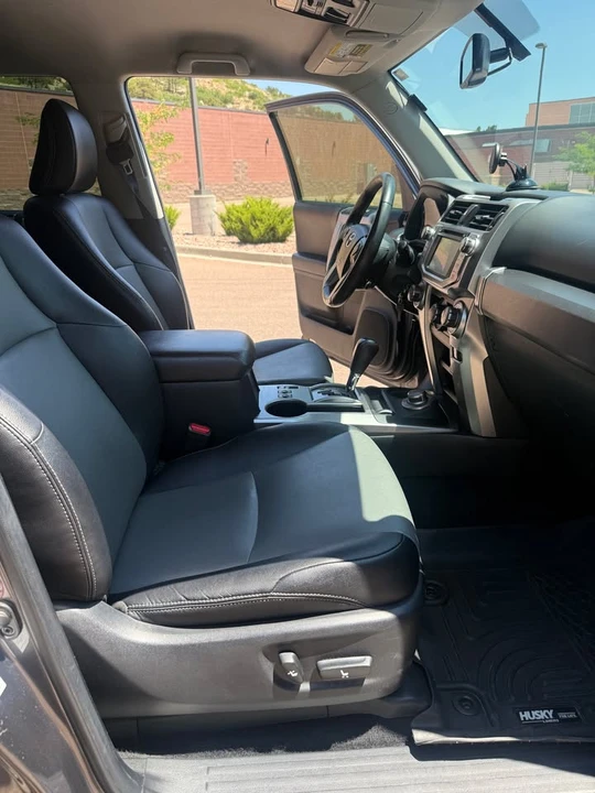2017 Toyota 4Runner 5th Gen - Image 6 of 12