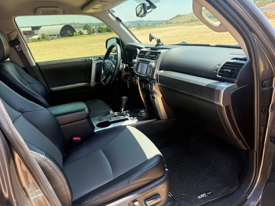 2017 Toyota 4Runner 5th Gen - Image 7 of 12