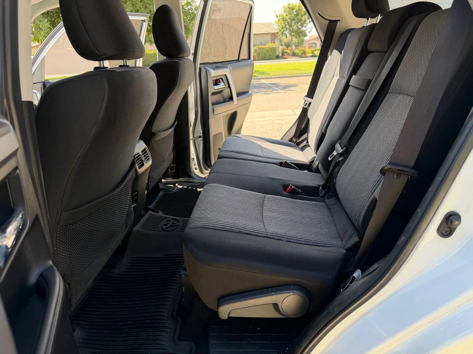 2017 Toyota 4Runner 5th Gen - Image 9 of 15
