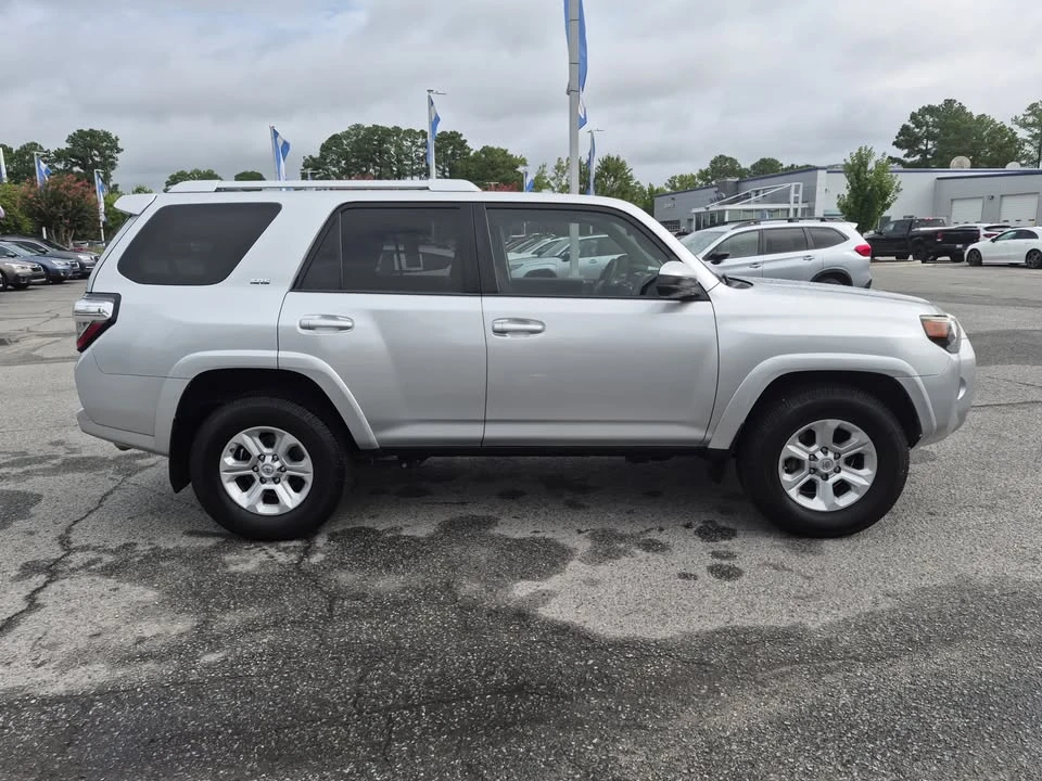 2017 Toyota 4Runner 5th Gen - Image 5 of 5
