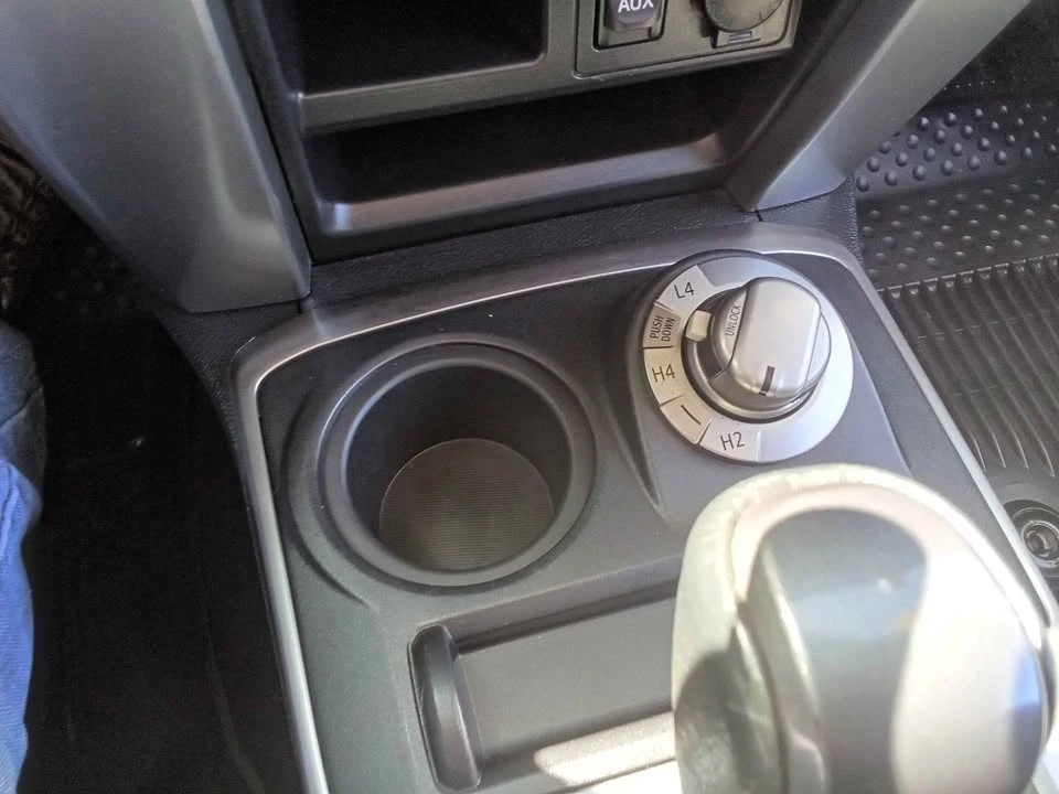 2017 Toyota 4Runner 5th Gen - Image 10 of 12