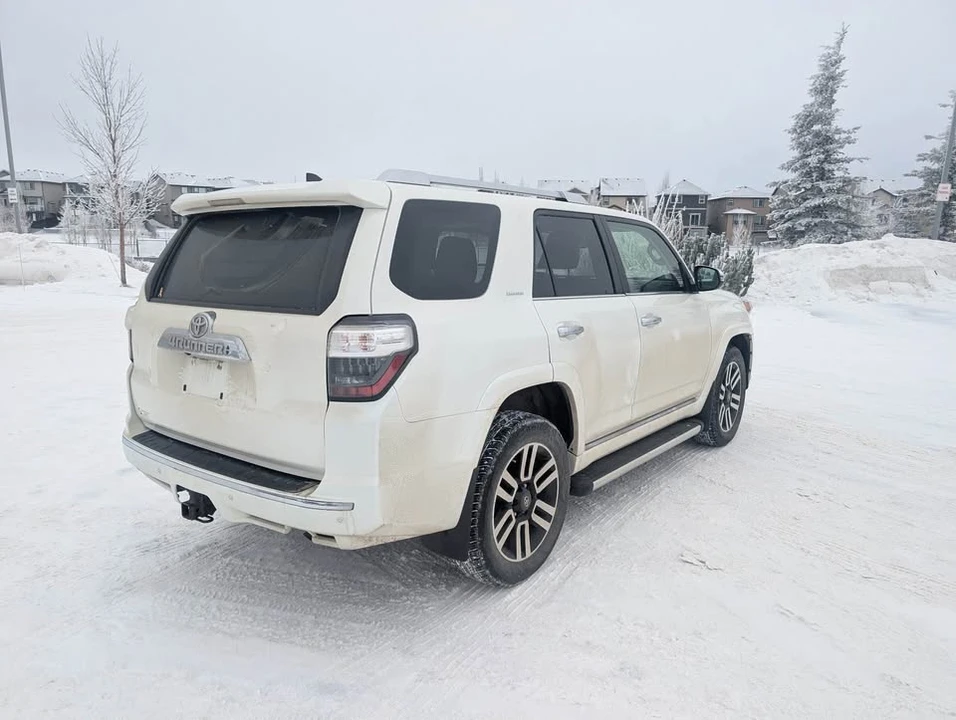 2017 Toyota 4Runner 5th Gen - Image 9 of 10