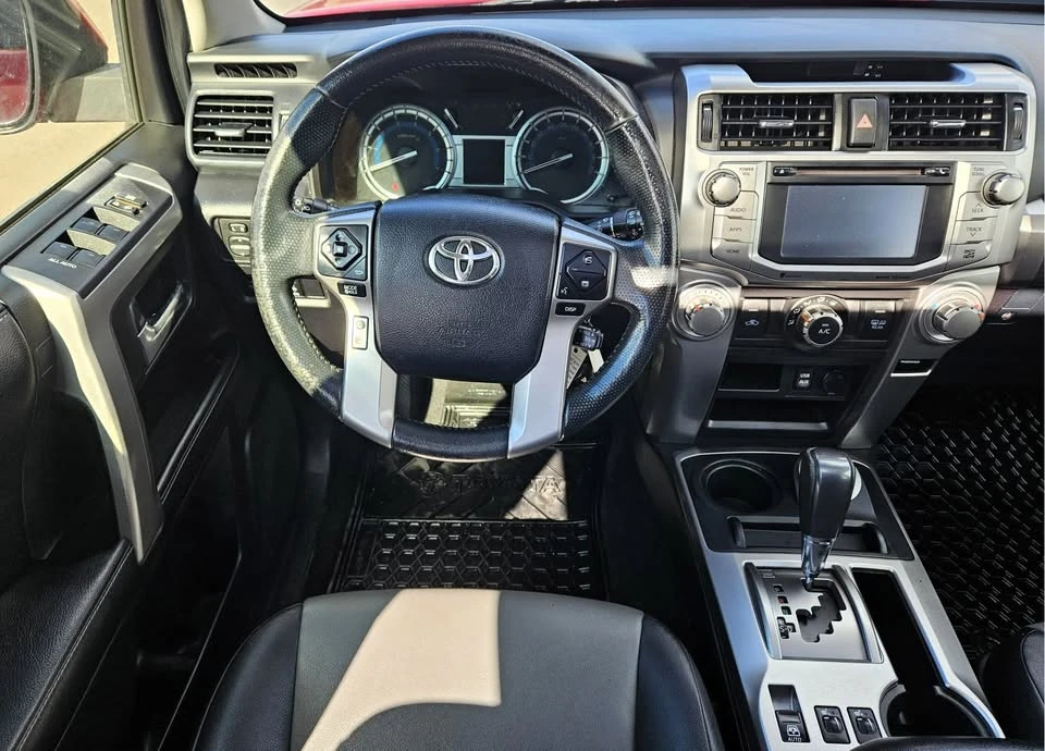 2017 Toyota 4Runner 5th Gen - Image 10 of 20