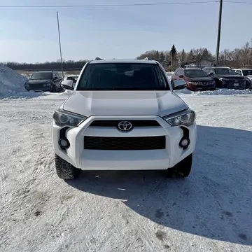 2017 Toyota 4Runner SR5 4WD
