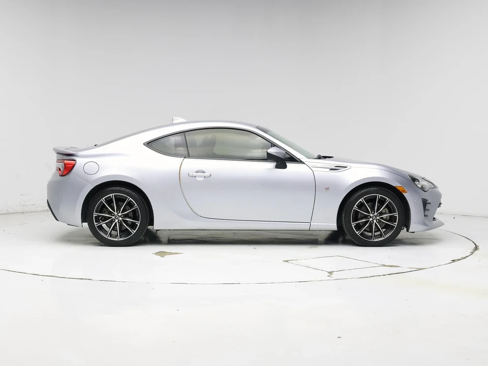 2017 Toyota GT86/Scion FR-S 1st Gen - Image 8 of 25