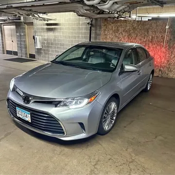 2017 Toyota Avalon Limited Sedan 4D