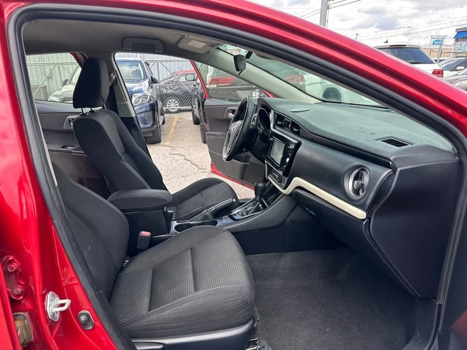 2017 Toyota Corolla 11th Gen - Image 14 of 20