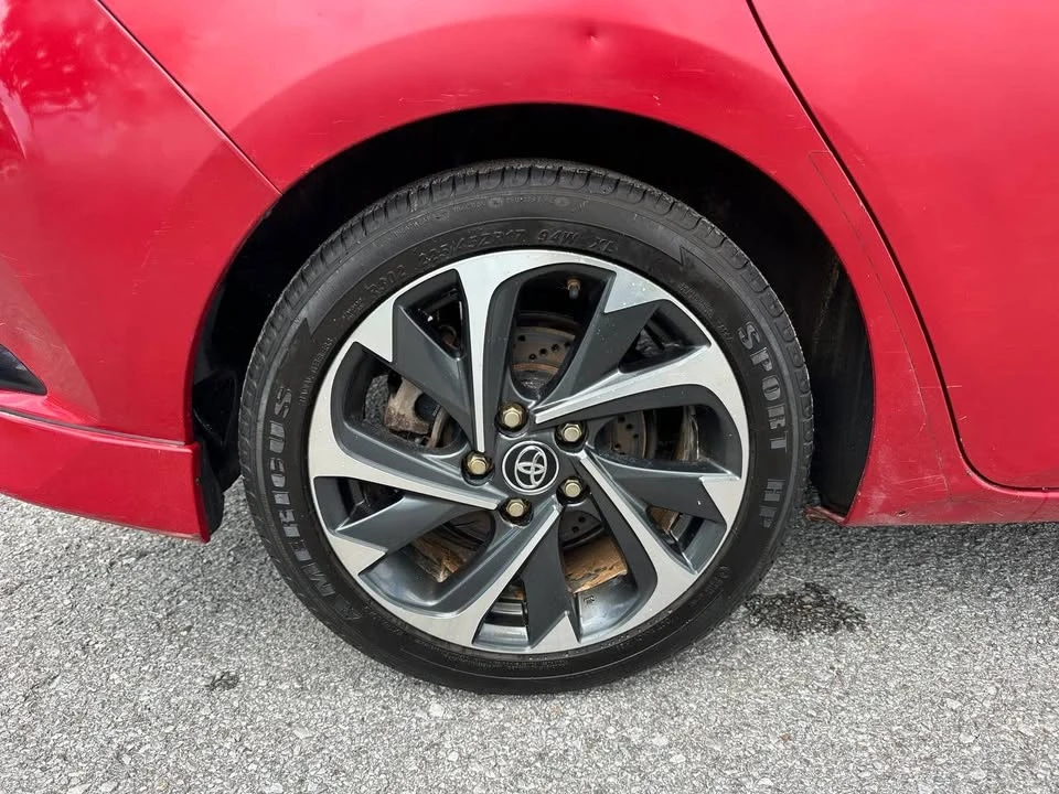 2017 Toyota Corolla 11th Gen - Image 16 of 20
