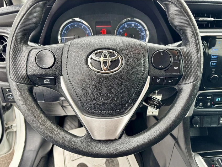2017 Toyota Corolla 11th Gen - Image 8 of 15