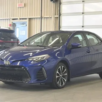 2017 Toyota COROLLA SE 1.8L  **TOIT OUVRANT**