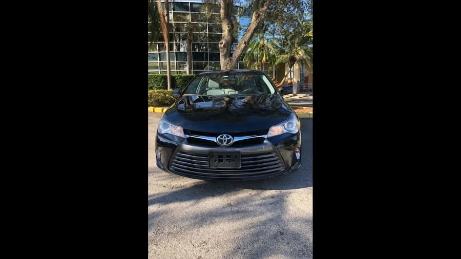 2017 Toyota Camry 7th Gen - Image 8 of 9