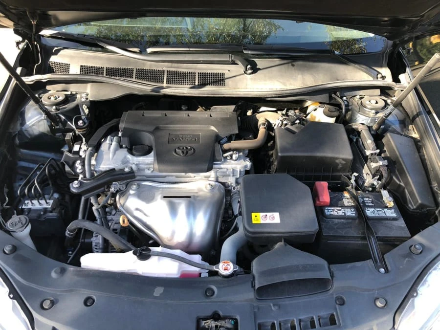 2017 Toyota Camry 7th Gen - Image 6 of 9